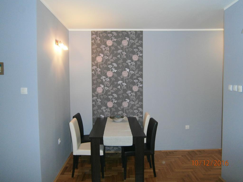 Apartment Azzuro Novi Sad Luaran gambar