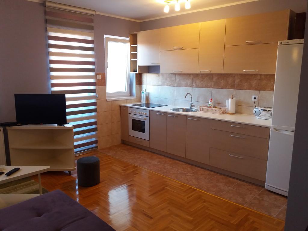 Apartment Azzuro Novi Sad Luaran gambar