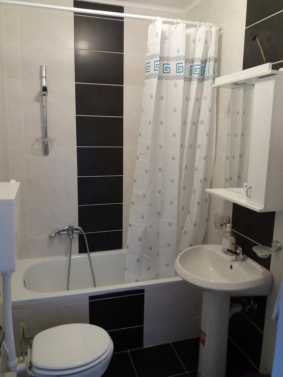 Apartment Azzuro Novi Sad Luaran gambar