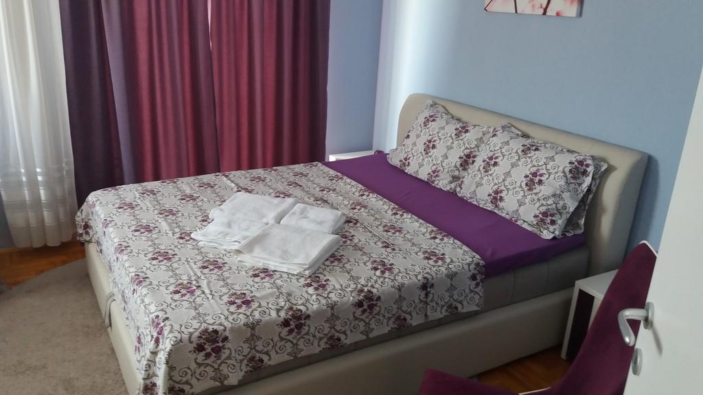 Apartment Azzuro Novi Sad Luaran gambar